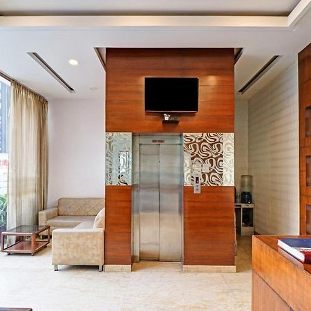 Airport Hotel Goodluck New Delhi Eksteriør billede