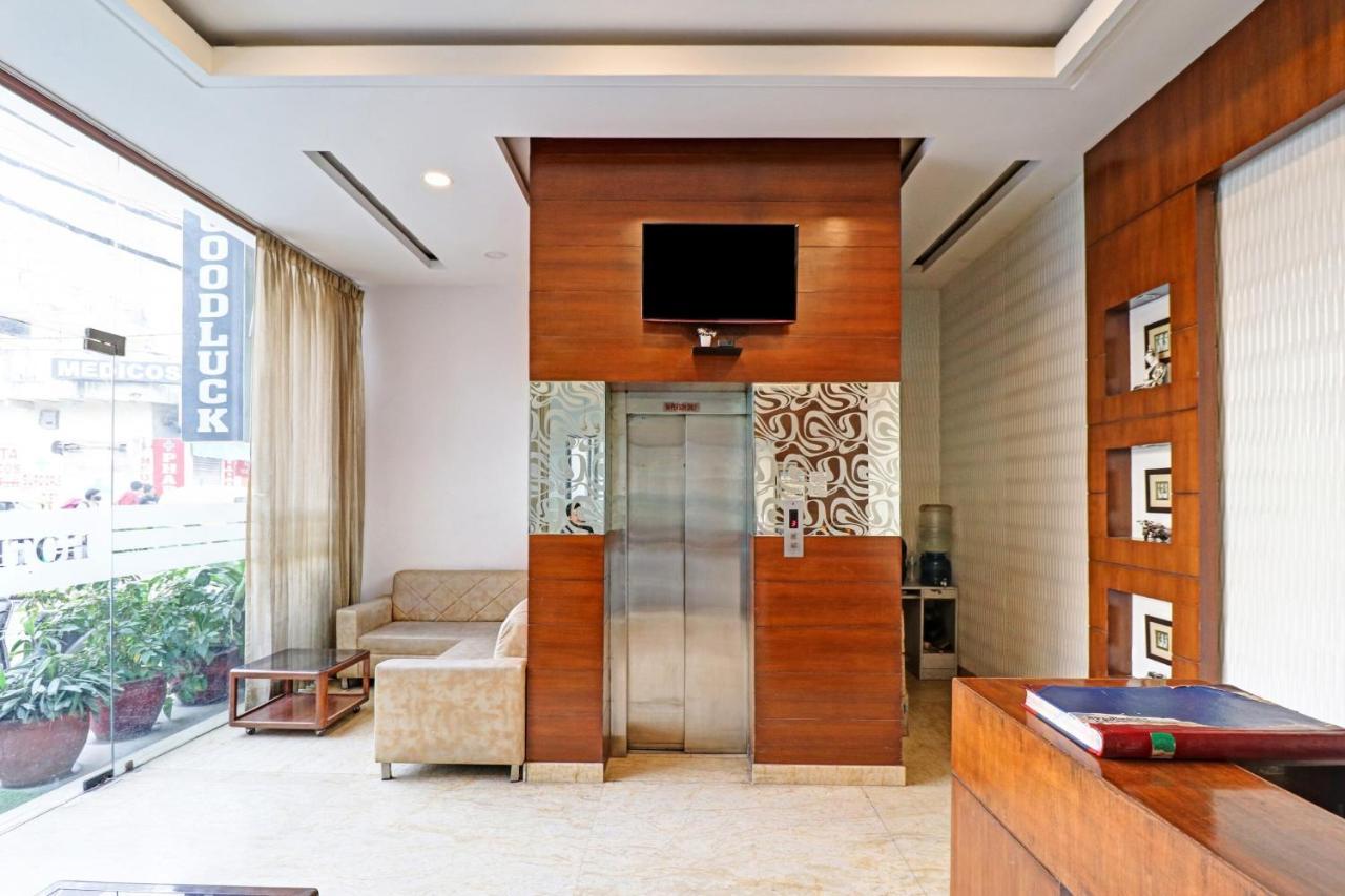 Airport Hotel Goodluck New Delhi Eksteriør billede