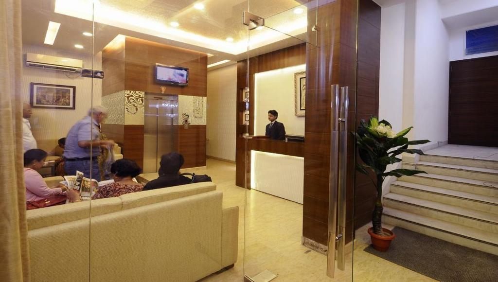 Airport Hotel Goodluck New Delhi Eksteriør billede